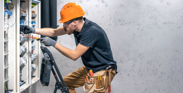 Best Electric Panel Repair  in Fayetteville, WV
